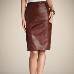 Chicos textured faux leather skirt